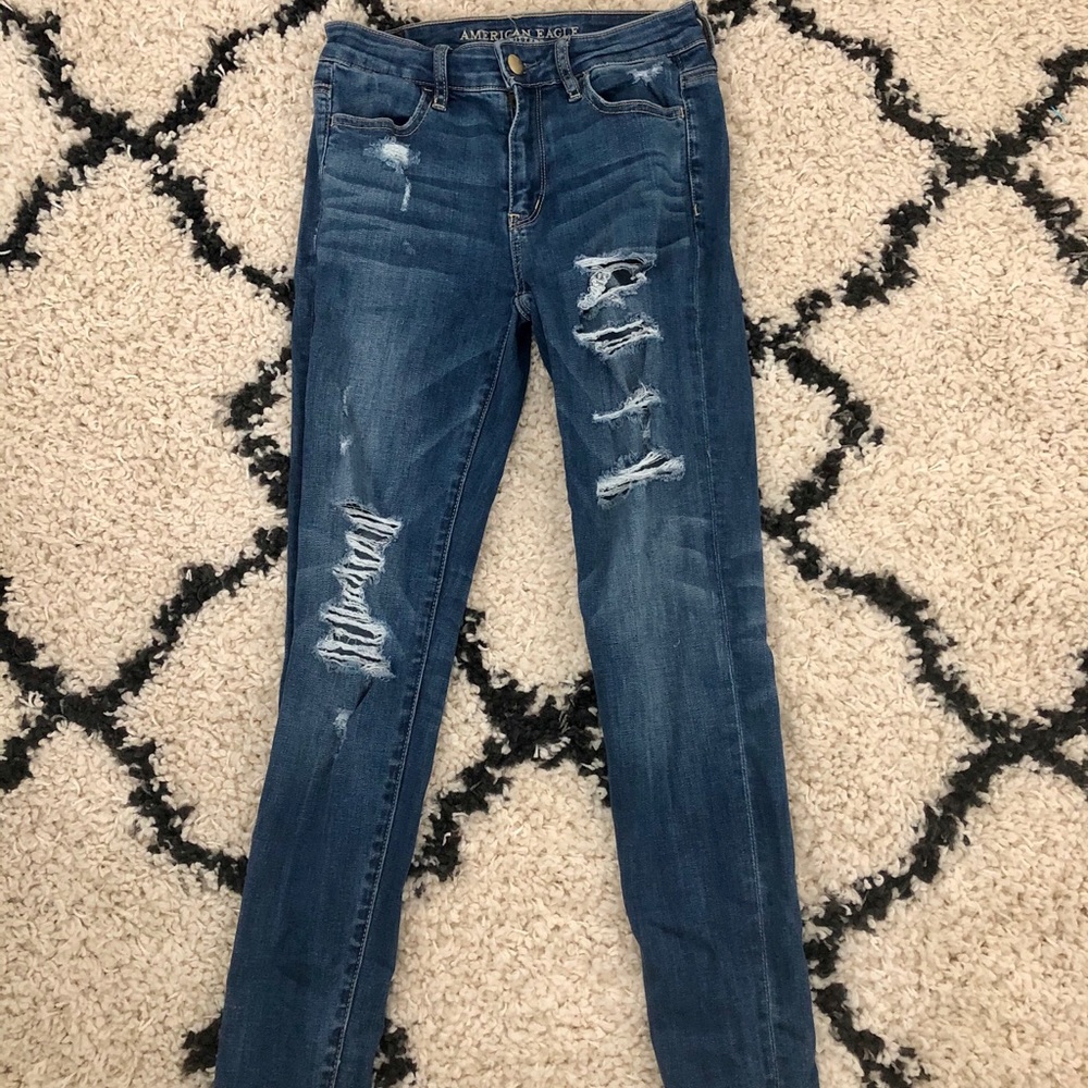 American eagle ripped skinny jeans